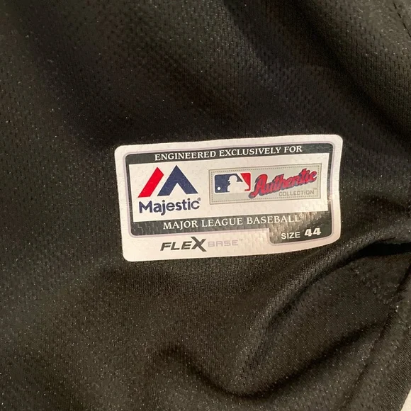 Micheal Jordan White Sox Jersey - Picture 4 of 4